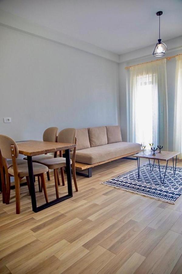 Cozy Apartment Tirana
